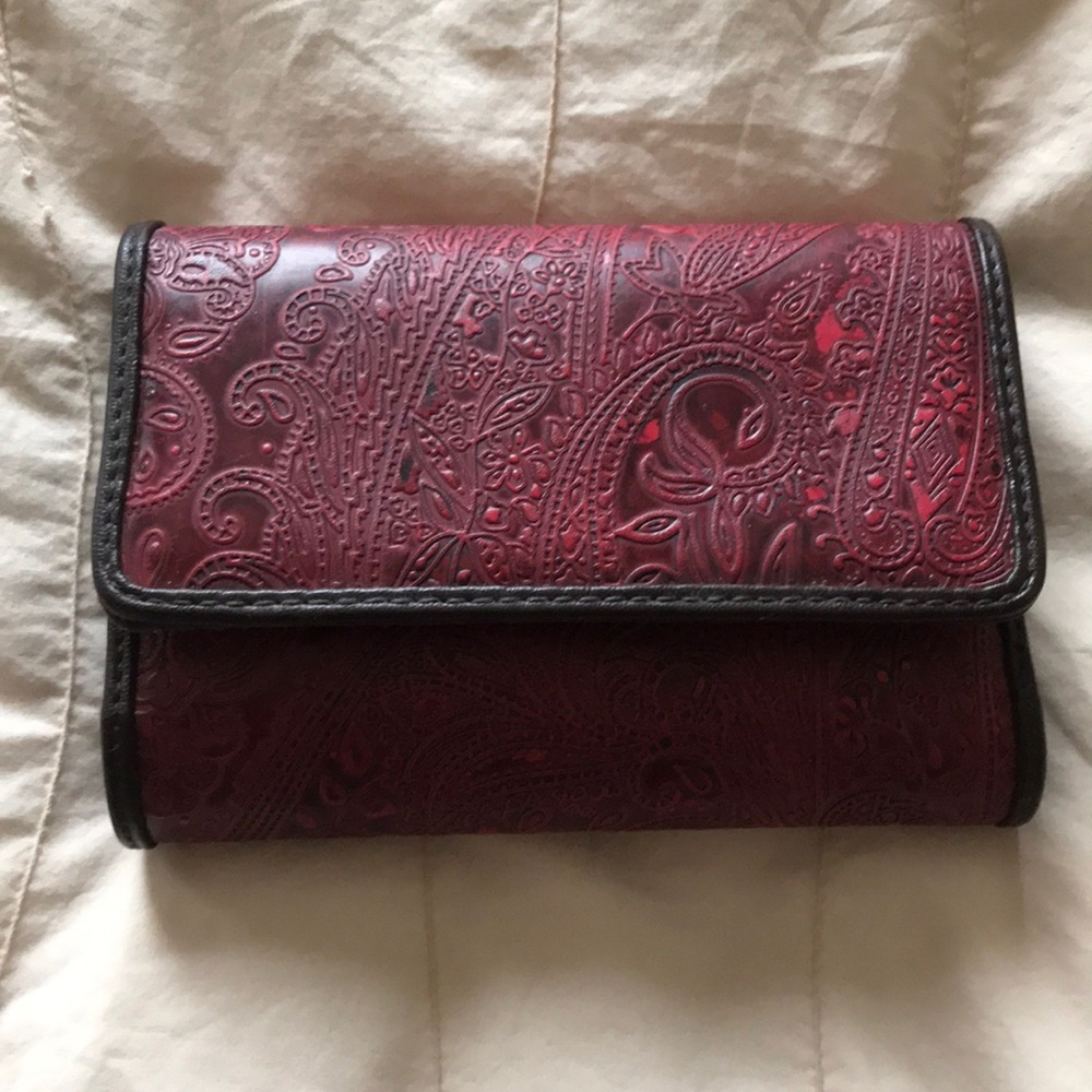 Relic wallet